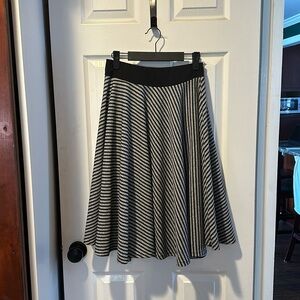Mid length Flowy Skirt